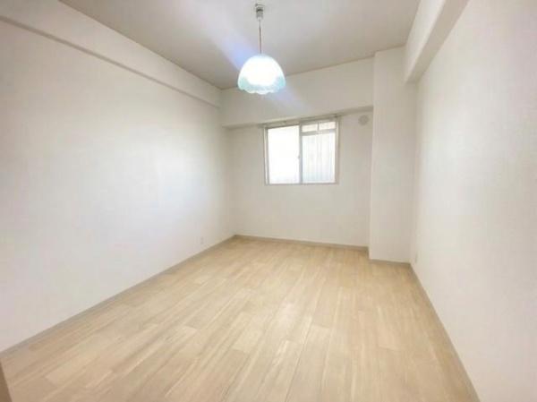 �m�� ���ʐ^�͉Ƌ�������H���Ă���܂��B