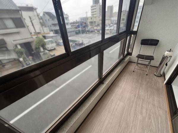 �o���R�j�[ -