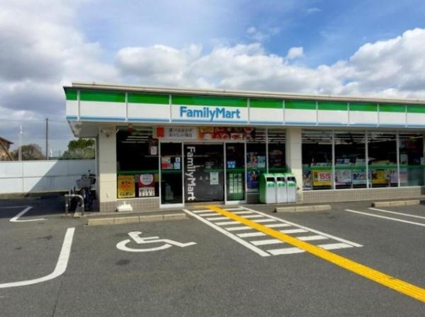 ���ӊ� �y�R���r�j�z�t�@�~���[�}�[�g �����݂̖؈꒚�ړX�F150�u