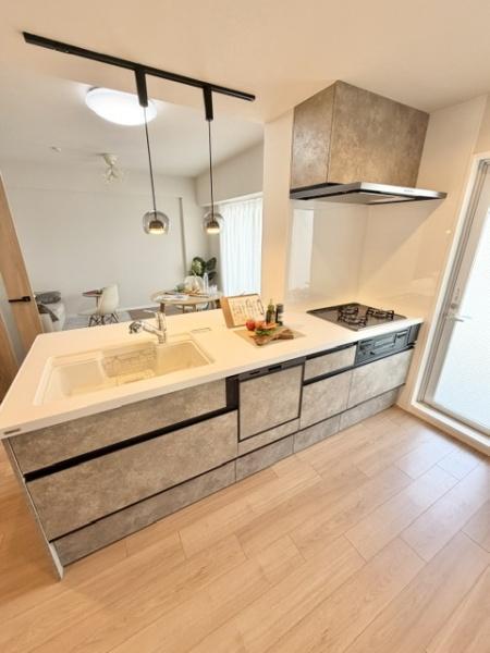 �L�b�`�� �ΖʃL�b�`���ŗ��������Ȃ����b����