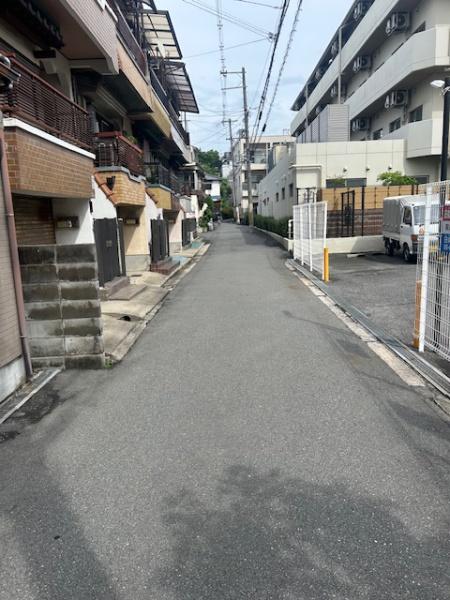 �O�ʓ��H�܂ތ��n�ʐ^ -