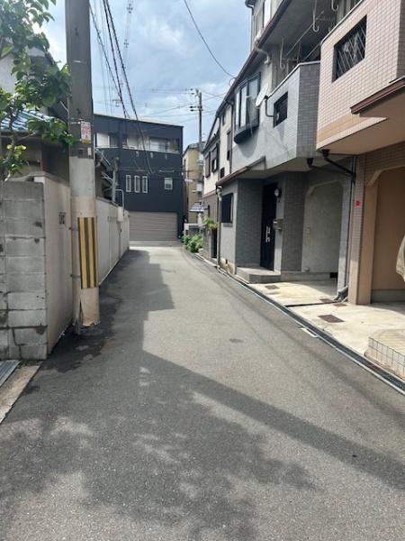 �O�ʓ��H�܂ތ��n�ʐ^ -