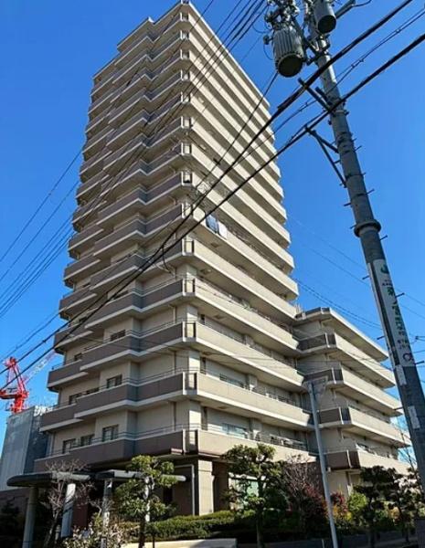 ���n�O�ώʐ^ OsakaMetro�䓰�ؐ��u���т��v�w�k���U���I�߂��ɂ͌���������������A�ۈ牀�A���w�Z�A���w�Z���k�������ŁA�q��Ē��̃t�@�~���[�ɂ͊��������������ɕK�v�Ȏ{�݂��g�߂ɑ����Ă���