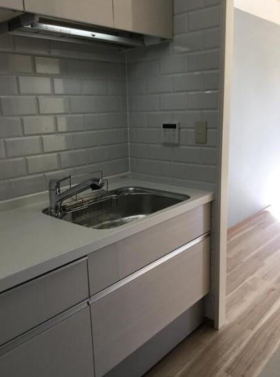 �L�b�`�� �V�X�e���L�b�`���E3���R������