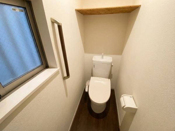 �g�C�� ���ʐ^�͉Ƌ�������H���Ă���܂��B