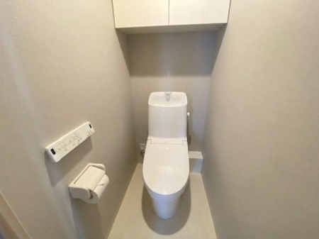�g�C�� ���ʐ^�͉Ƌ�������H���Ă���܂��B