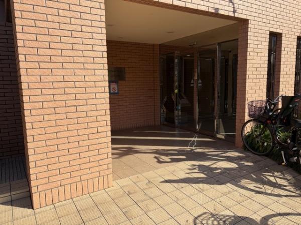 �G���g�����X �I�[�g���b�N�ݔ�������Z�L�����e�B�[�ʂł����S���ĕ�点��Z�܂���