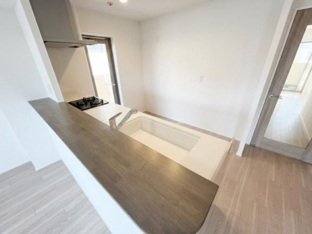 �L�b�`�� �������D���Ɋ������L�X�V�X�e���L�b�`����
