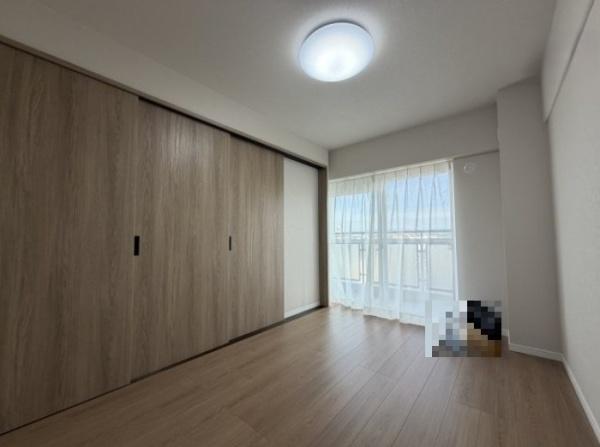 �m�� -