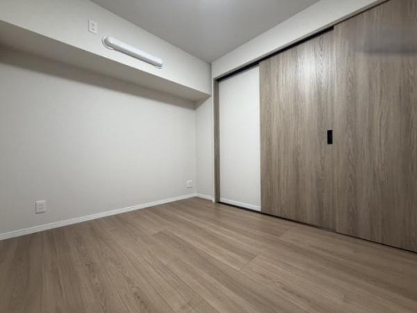 �m�� -