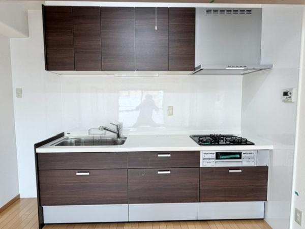 �L�b�`�� �������D���Ɋ������L�X�V�X�e���L�b�`����
