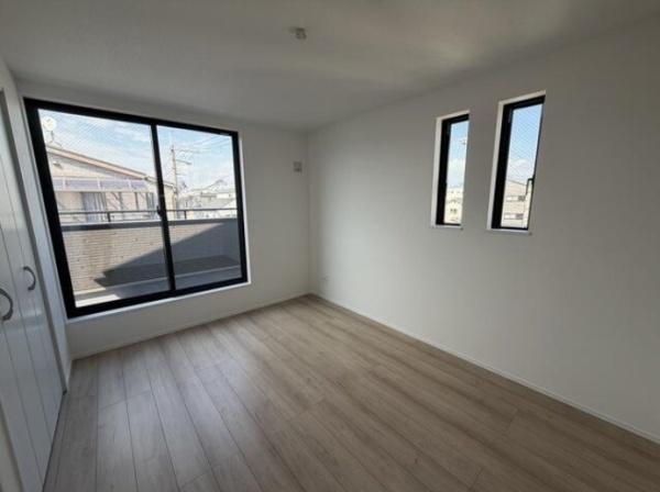 �m�� -