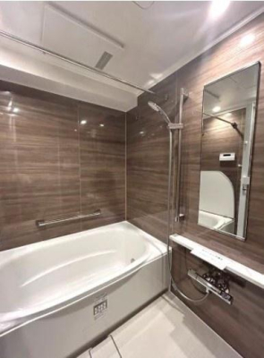 ���� ����̔��������L�X�Ƃ����o�X���[����