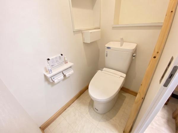 �g�C�� ���ʐ^�͉Ƌ�������H���Ă���܂��B