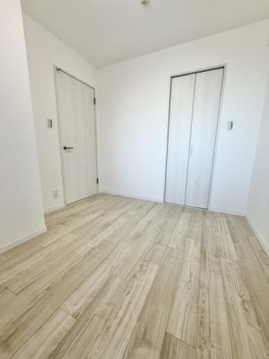 �m�� ���N���[�[�b�g�t�̗m���B�@������V�����Ă��܂��B