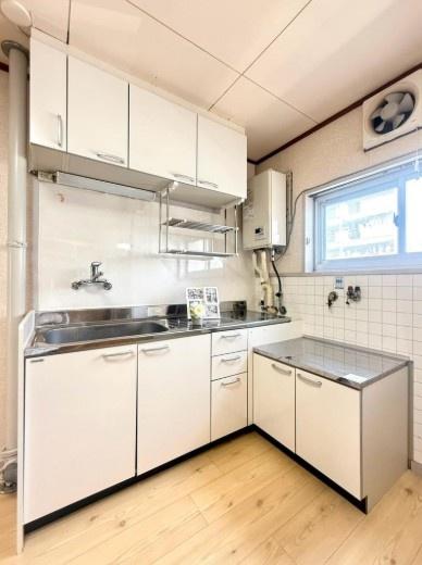 �L�b�`�� -