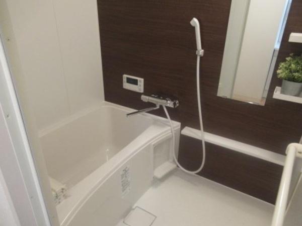 ���� ����̔��������o�X���[���I