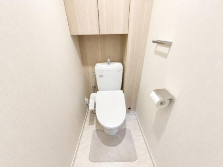�g�C�� ���ʐ^�͉Ƌ�������H���Ă���܂��B